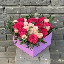 Цветочная композиция из Розы в коробке в Аксай