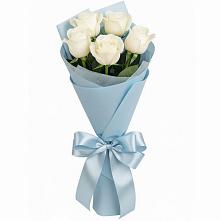 Букет 5 Белых роз Проуд в Аксай