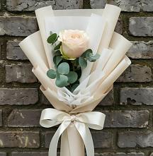 Букет цветов из:  Розы в Аксай