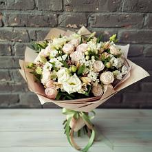 Букет цветов из:  Альстромерии, Розы и Хризантемы в Аксай