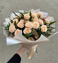 Букет Кремовые розы Латте в Аксай