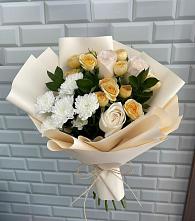 Букет цветов из:  Розы и Хризантемы в Аксай