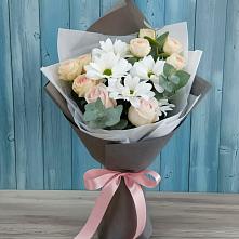 Букет цветов из:  Хризантемы и Розы в Аксай