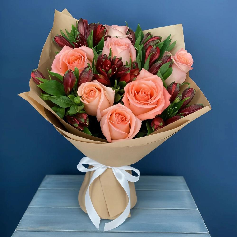 Букет цветов из: Розы и Альстромерии в Аксай