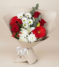 Букет цветов из:  Розы, Хризантемы, Герберы и Лилии в Аксай