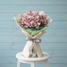 Букет цветов из:  Орхидеи и Розы #REPLACE_PRED# Аксай