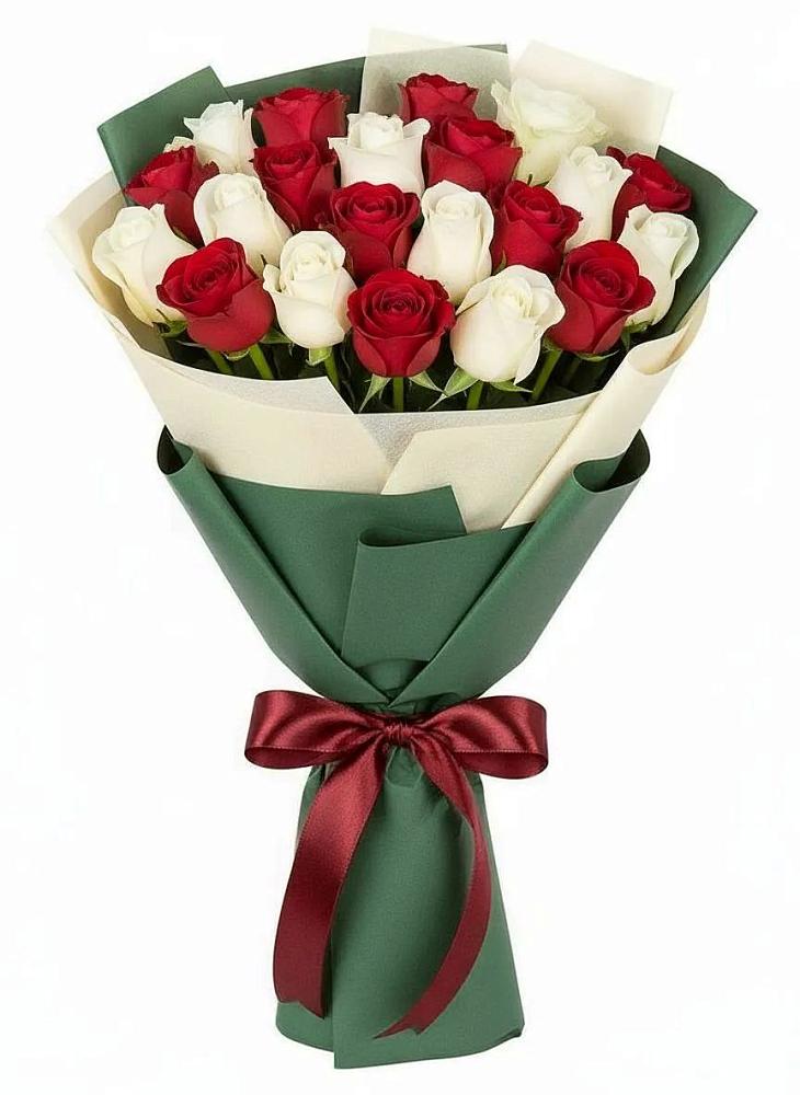Букет Микс из красных и белых роз в Аксай