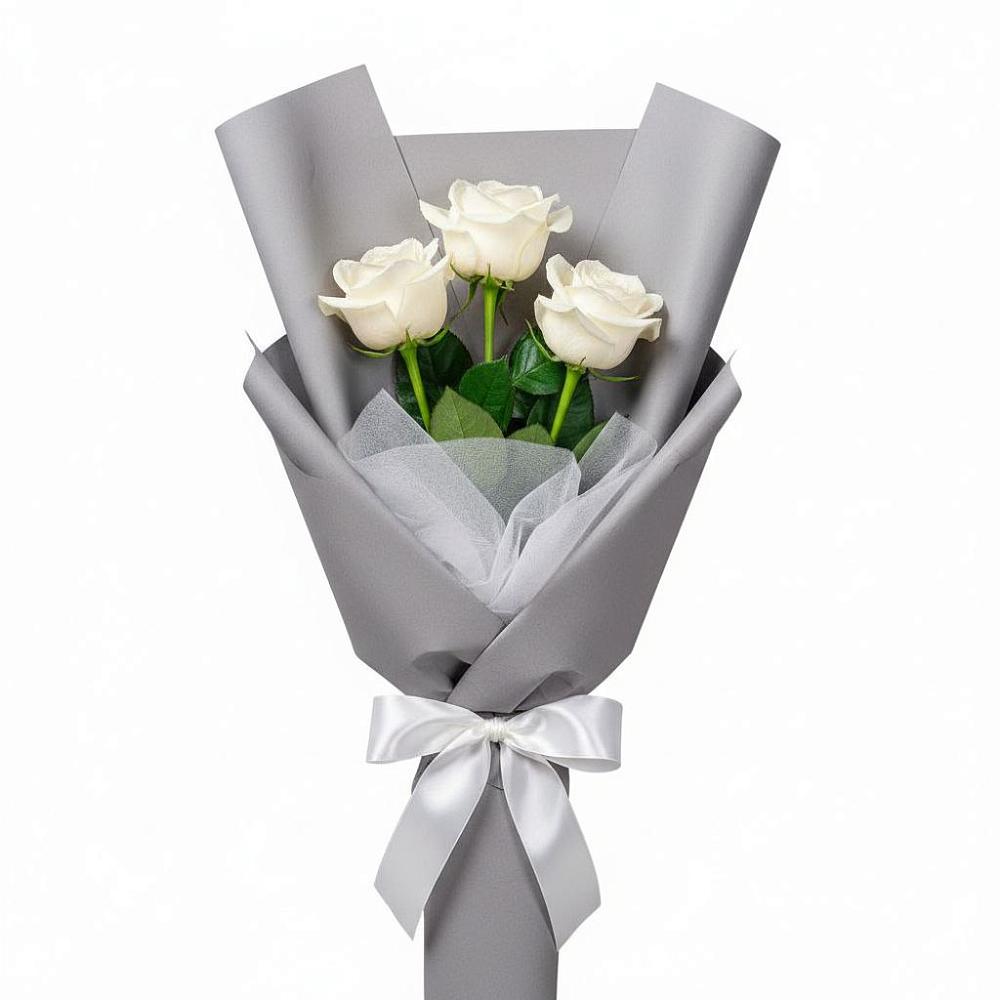 Букет 3 белые розы в Аксай