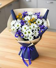 Букет цветов из:  Розы, Ирисы и Хризантемы #REPLACE_PRED# Аксай