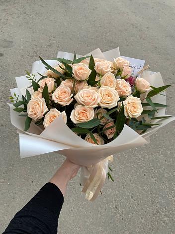 Букет Кремовые розы Латте в Аксай