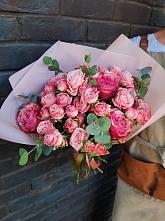 Букет цветов из:  Розы в Аксай