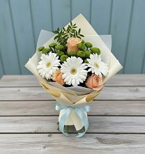 Букет цветов из:  Герберы, Розы и Хризантемы в Аксай